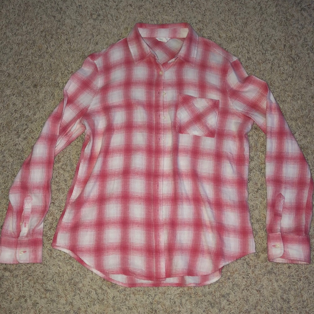 Pink and white Aeropostale plaid shirt